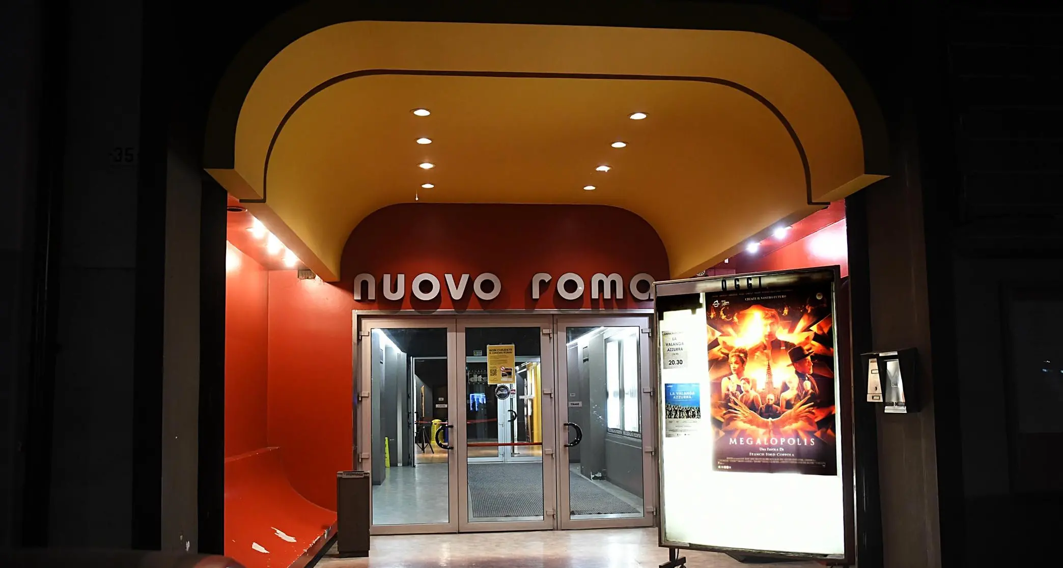 Cinema Roma, stop all'abbattimento, il Tar dà ragione a Lazzeri e la sala per il momento non si sfratta