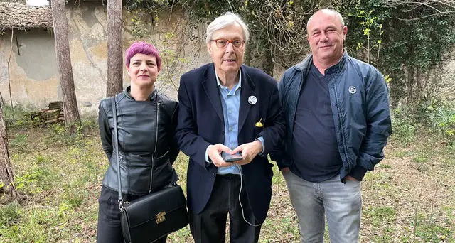 Ciclone Sgarbi su Riva del Garda: «Alla Rocca un ristorante stellato con Brunel». Ma la sindaca è gelida: «La priorità è rilanciare il museo»