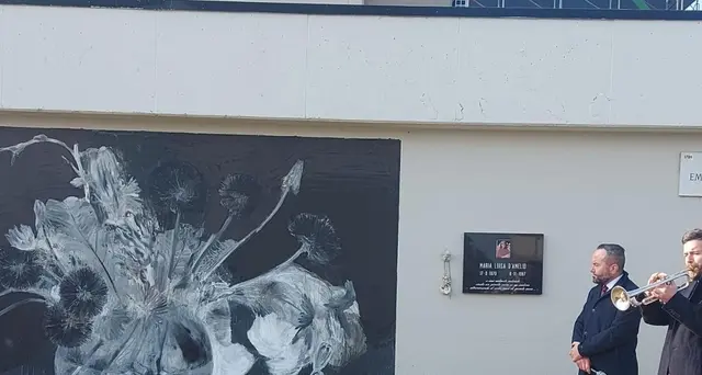 Violenza donne: murale per Mary, stuprata e uccisa a Milano