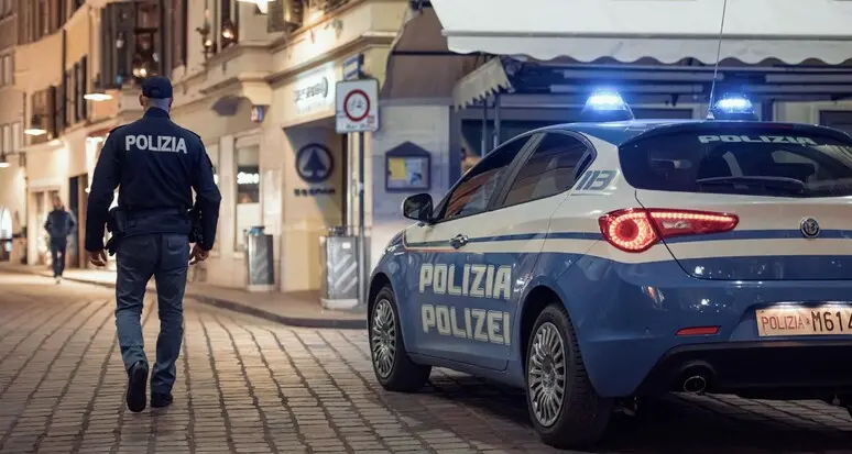 Violenta rissa in un appartamento di Bolzano, coinvolte due famiglie: ci sono dei feriti
