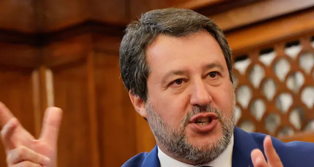 Lega: Salvini, da anni dicono che è finita, mi allungano la vita