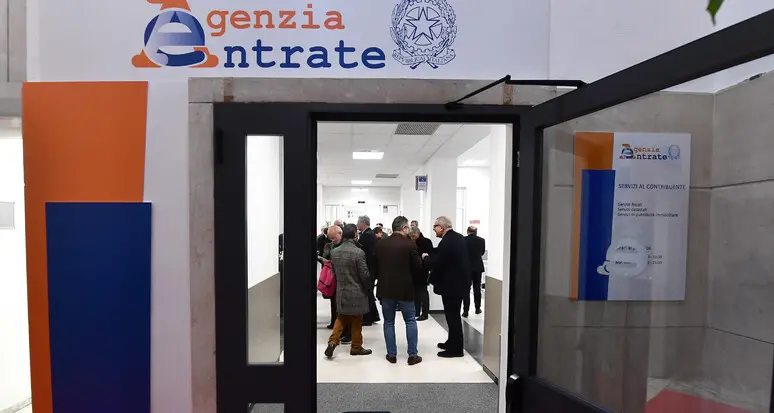 Agenzia delle Entrate, il direttore: “7 milioni di accessi alla precompilata, pronti ad assumere migliaia di giovani”