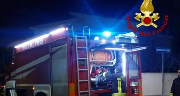 Notte di superlavoro per i vigili del fuoco trentino: oltre una sessantina di interventi