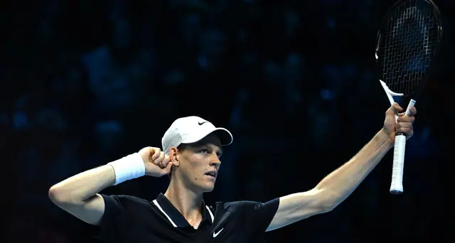 Atp Finals: Fritz perde un set, Sinner è in semifinale