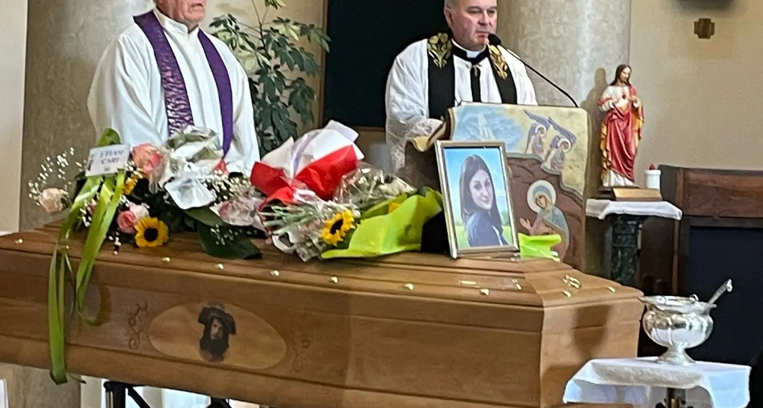 Trento saluta per l’ultima volta a Maria Antonietta Panico. Il fratello: “Grazie di non averci mai lasciati soli”