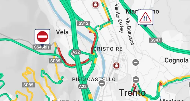 Crollo di massi sul Bus de Vela: strada chiusa in direzione Riva