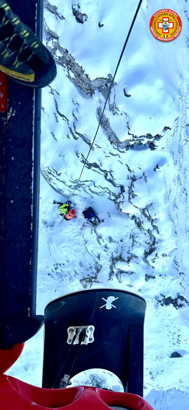 Carega: colpito da un sasso caduto dall’alto, alpinista portato al S.Chiara in elicottero