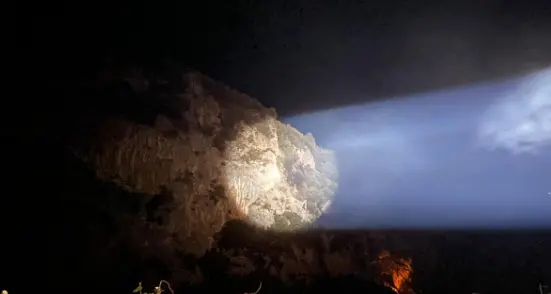 Arrampicano in notturna, ma perdono la pila frontale: salvati in parete dal Soccorso Alpino