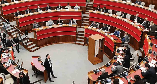 I consiglieri regionali si danno l’aumento. Grosselli: “Schiaffo ai lavoratori”. Zanella: non accettabile