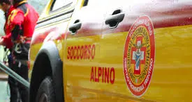 Intervento di soccorso per uno scialpinista infortunatasi durante una discesa a Roncegno