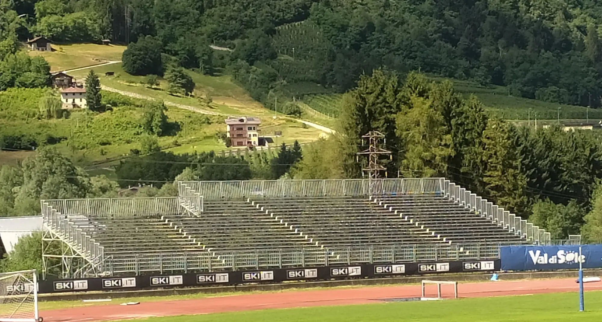 Il Napoli sbarca in Trentino: tutto pronto per il ritiro a Dimaro