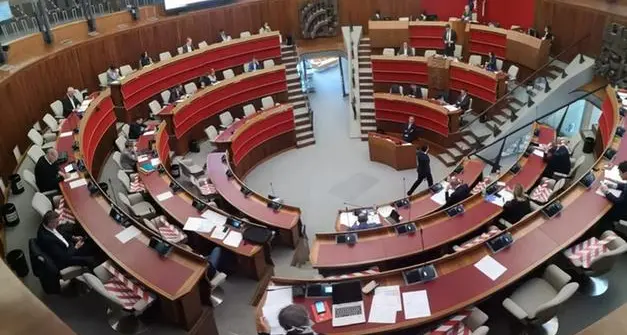 Il Patt: «Non possiamo dare l'idea di chi litiga solo per le poltrone»