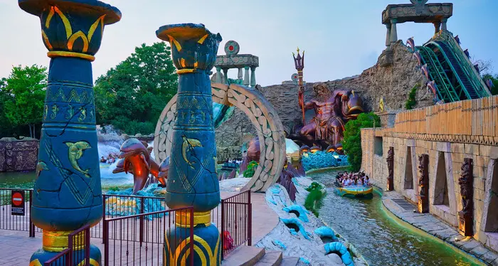 Terremoto a Gardaland, due dirigenti indagati per corruzione