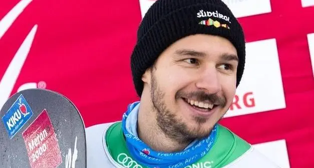 Pechino: il meranese Visintin bronzo nello snowboardcross, due mesi dopo il grave incidente