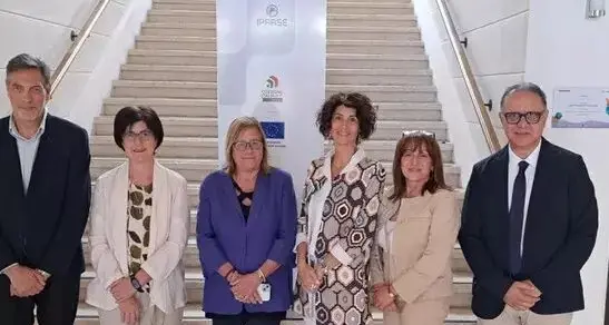 Iprase Rovereto, visita della sottosegretaria Frassinetti: innovazione e benessere al centro della scuola trentina