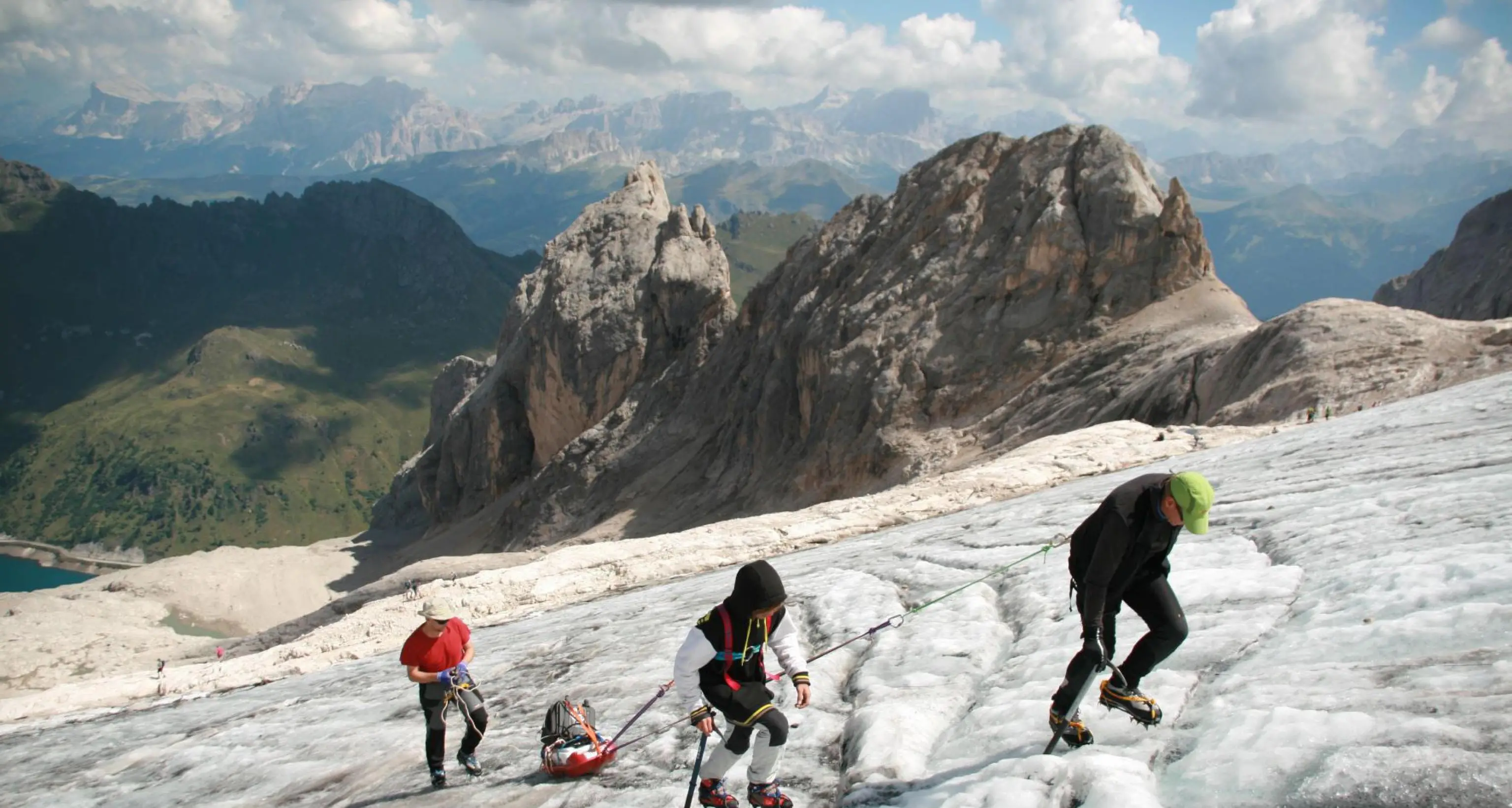 Marmolada, il fratello di Miotti: «Facciamo l'associazione dei parenti delle vittime, chiediamo alla Provincia di spiegare cosa è successo»