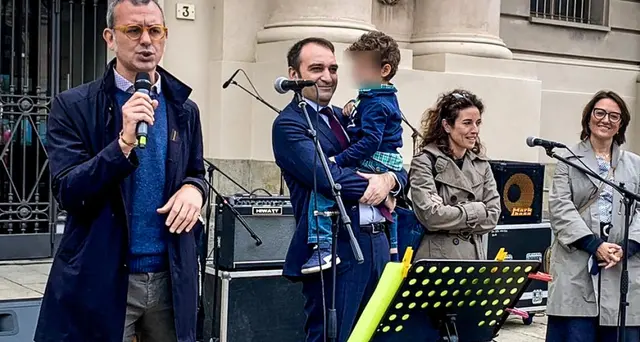 Festa mamma:Lo Russo 'auguri a tutte, senza discriminazioni'