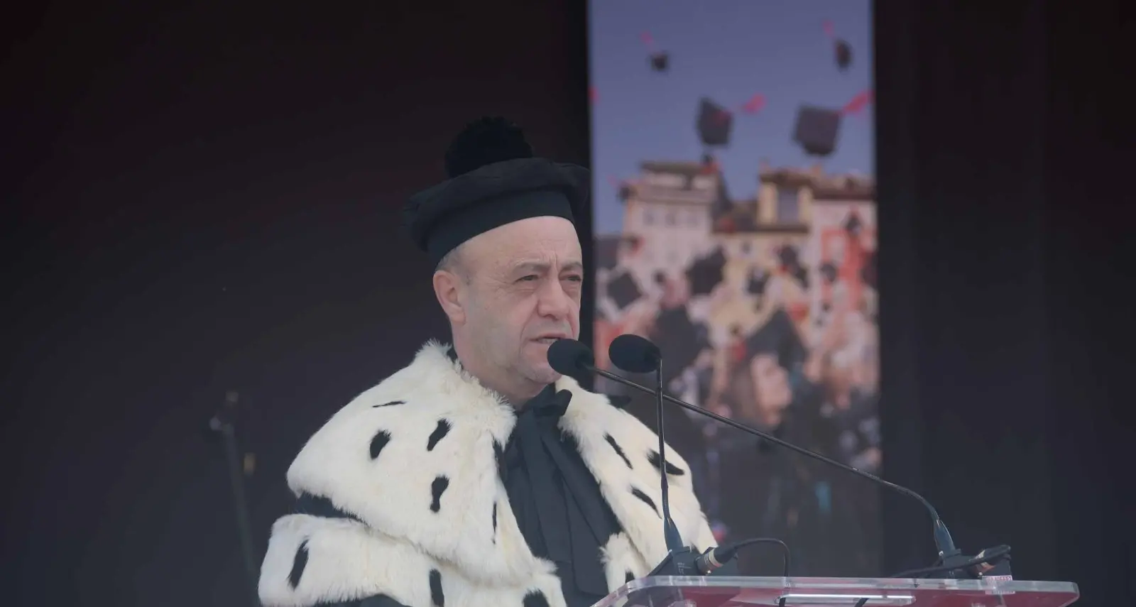 Università, il monito del Rettore: «Abbiamo pochi posti letto, occorre dare risposte»