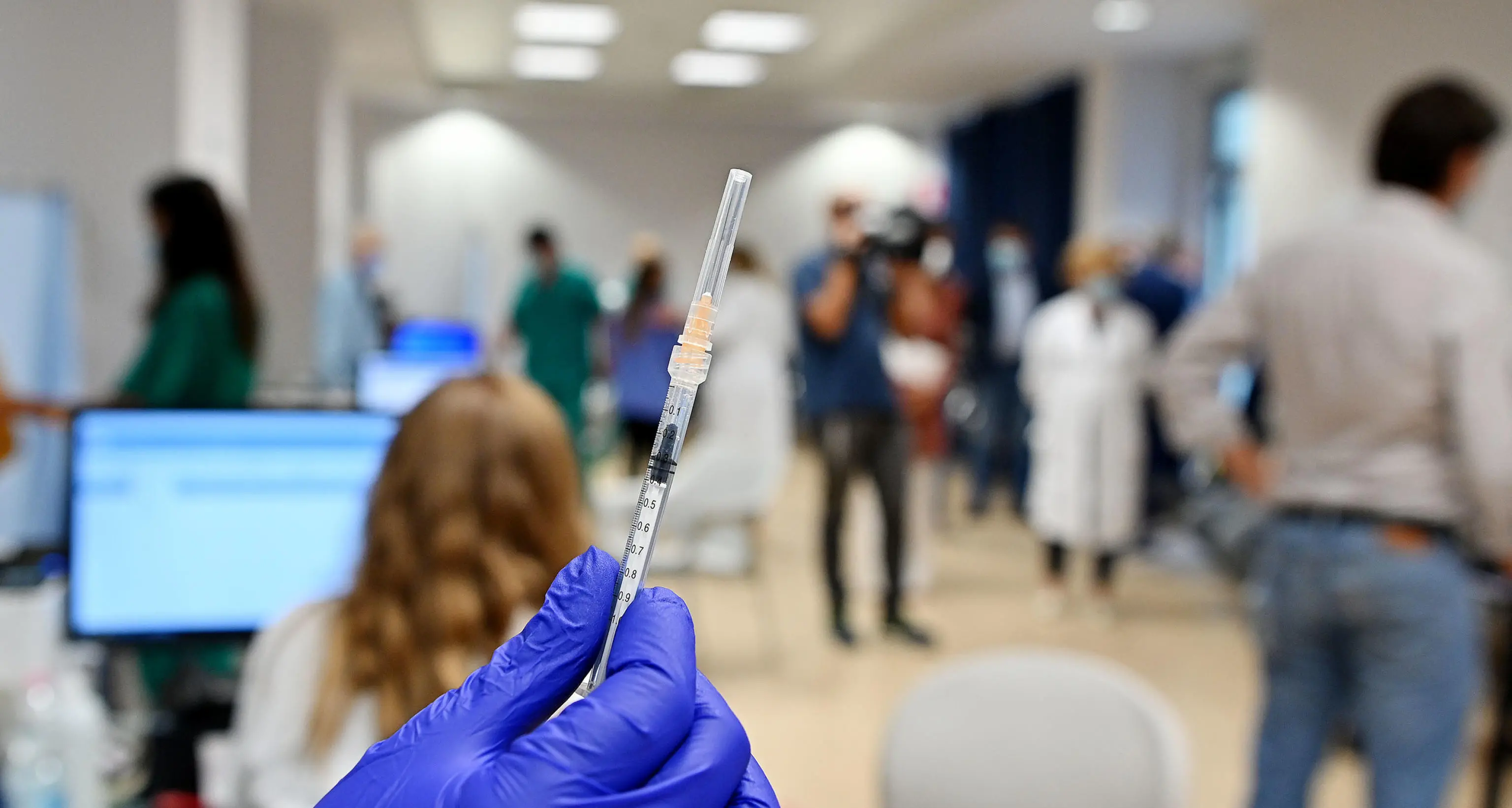 Covid in Trentino: morta un’anziana vaccinata, 75 nuovi casi e aumentano i ricoveri