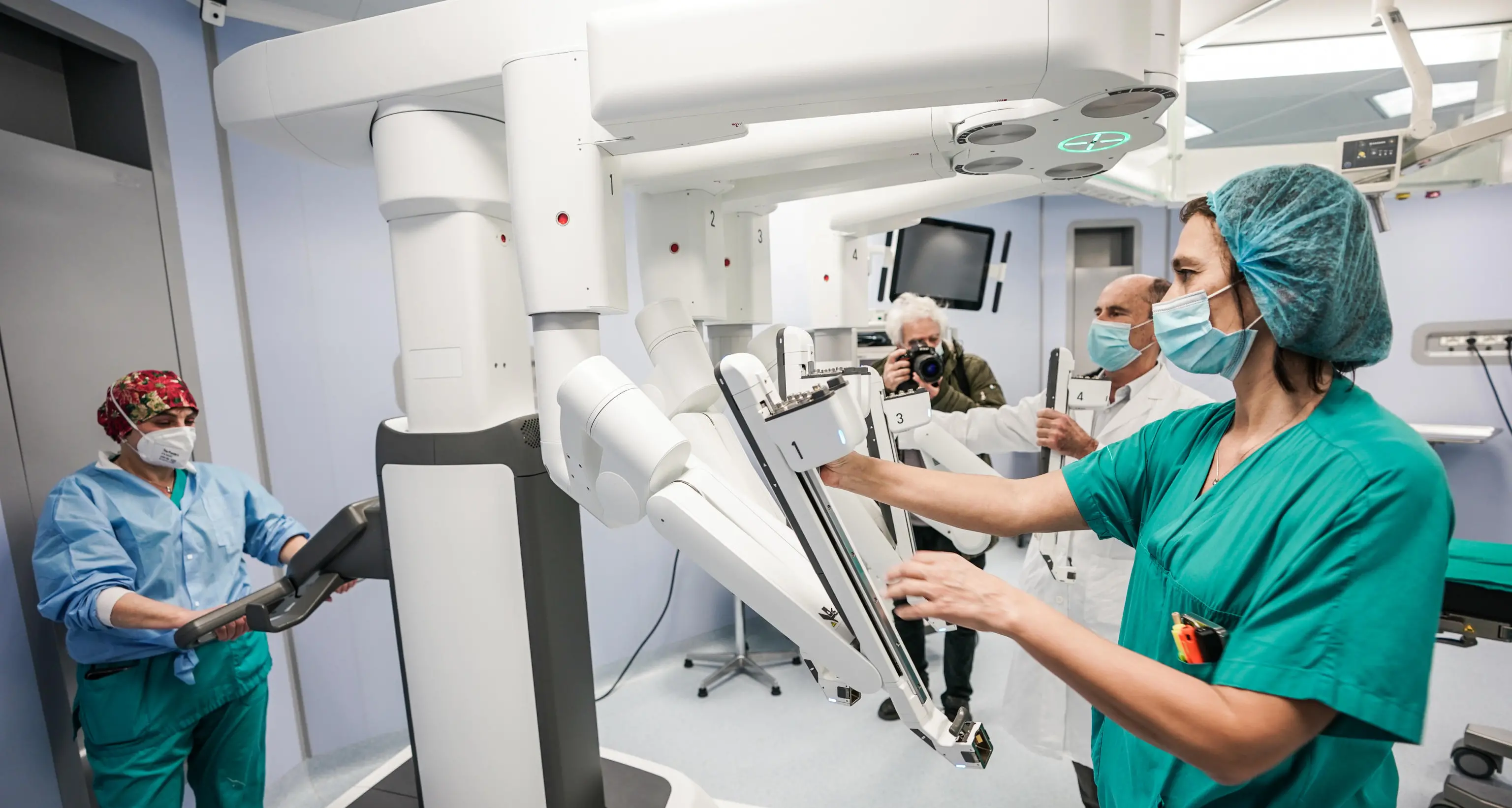Obbligo di vaccino per i sanitari: cambiano le regole, ecco le prossime scadenze