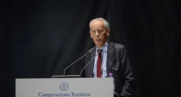 Simoni si ricandida alla guida della Cooperazione trentina per un terzo mandato