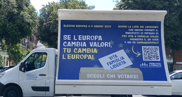 Europee: Pro Vita, camion vela per i candidati pro-life