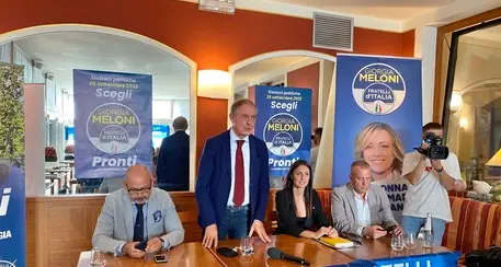 Urso in Trentino: “FdI sarà il primo partito del Nordest. Ingerenze russe e cinese in Italia continuative”