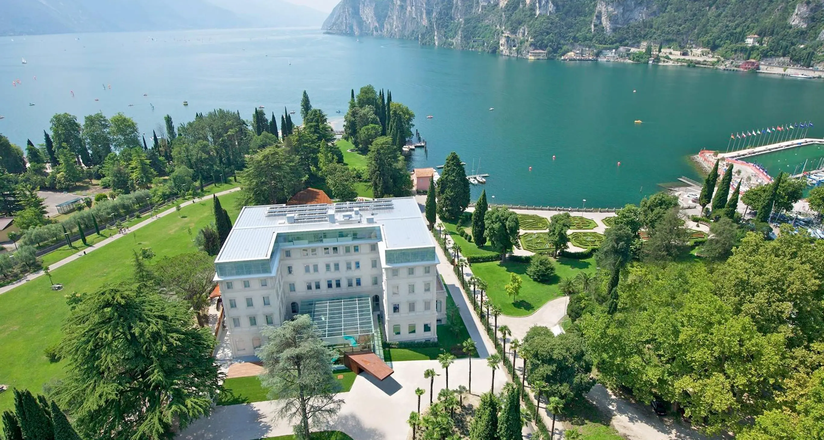 Lido Palace di Riva, Signoretti chiede venti nuove suites, 6 mila metri cubi di volumi in più