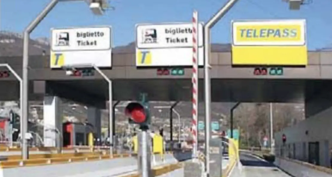 Autostrada del Brennero, caselli senza operatori: controlli da remoto durante le ore notturne