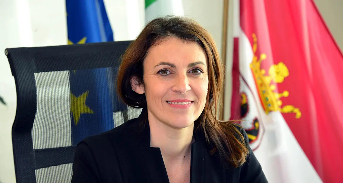 Offese sessiste su Fb da parte di Luca Valentini (FdI), l’assessora Segnana: \"Chiedo rispetto per le donne e per le persone\"