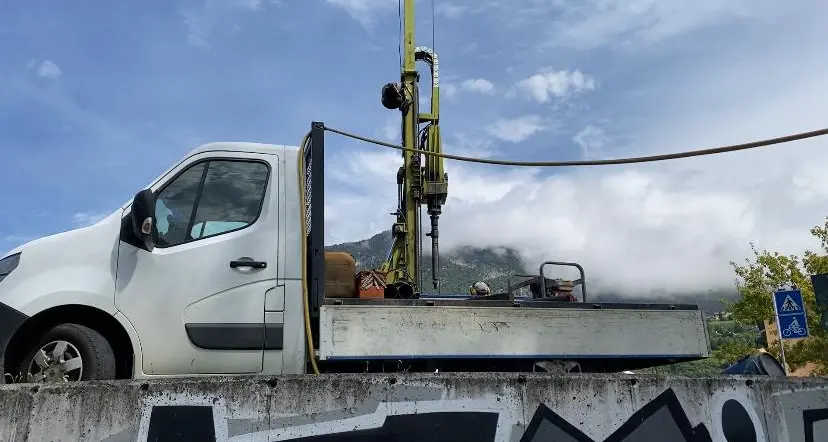 Aree inquinate di Trento Nord, il Comune avvia nuovi sondaggi per il «blob» di catrame dell’ex Carbochimica