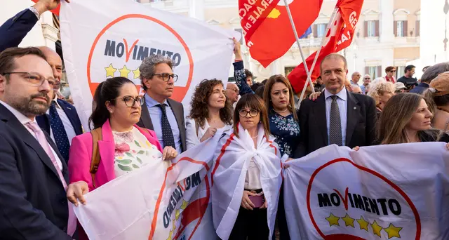 Riforme: Bonelli, è mercimonio tra Autonomia e premierato