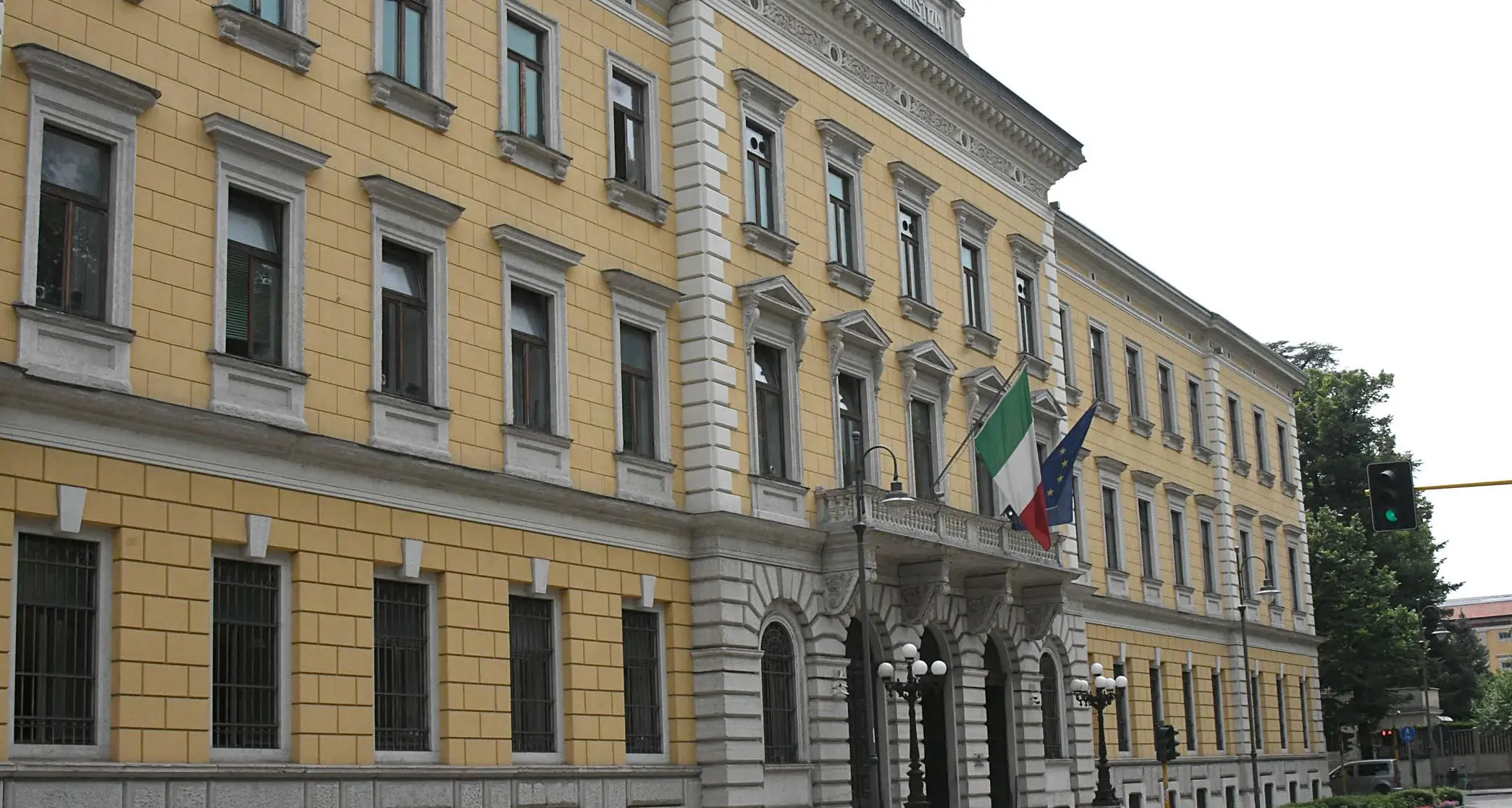 I camionisti pugliesi rubavano le carte carburanti dai camion degli altri