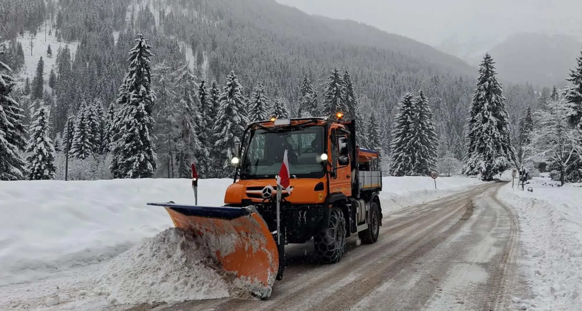 Neve su tutto il Trentino: ecco la situazione delle strade