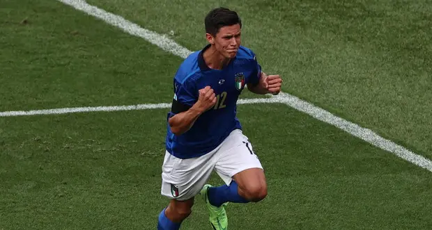 L'Italia vince e chiude prima nel girone, agli ottavi Austria o Ucraina: uno a zero al Galles