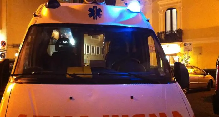 Auto investe due ragazzini nel Bresciano: morto un 15enne