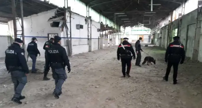 Smantellato un rave party nel Modenese: 156 giovani identificati, tra di loro anche dei trentini
