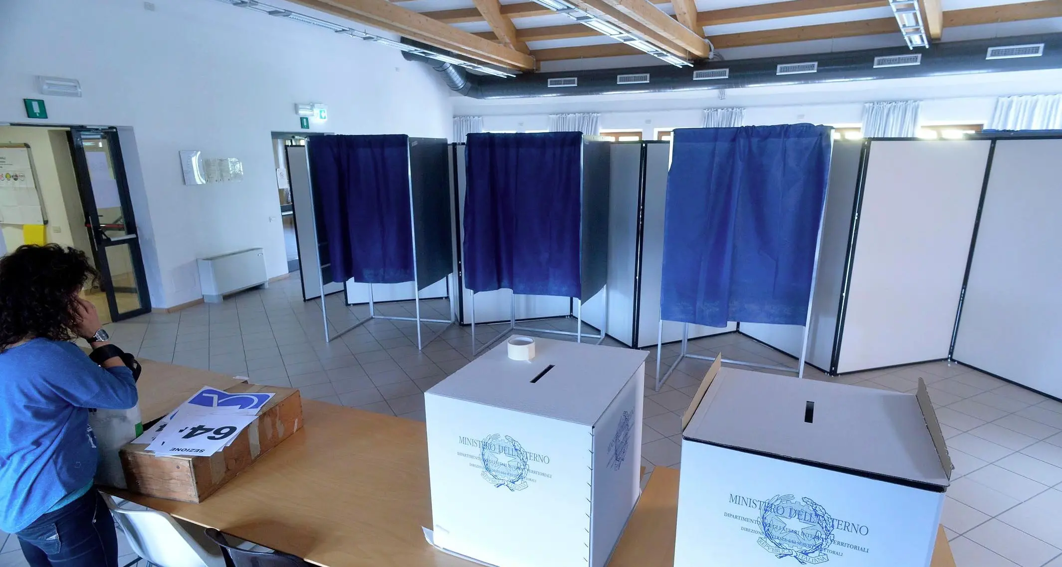 Dalla tessera «esaurita» a chi ha cambiato casa. A Trento 88 mila elettori al voto domenica, ecco i servizi e le modalità