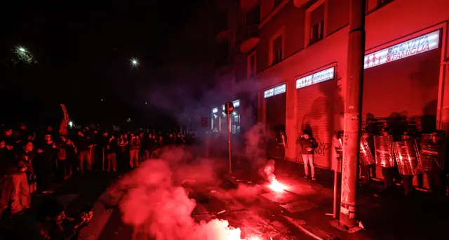 25 novembre: corteo Roma, tensione davanti alla sede di Pro Vita