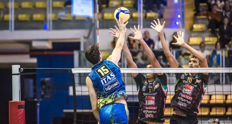 Itas, pre-campionato chiuso con i quattro set giocati a Biella con la Lube (1-3)