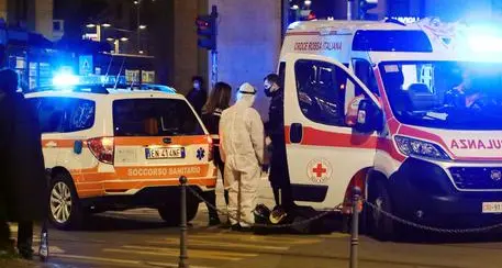 Cade dal monopattino e finisce in coma, un ladro gli ruba il mezzo