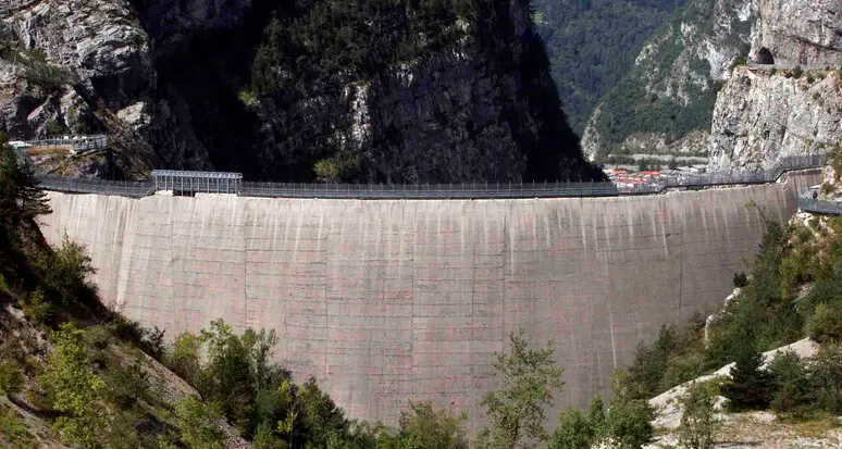 Vajont, 60 anni dopo. Mattarella: «La Repubblica non ha dimenticato»