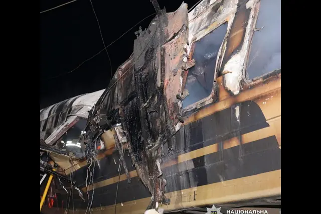 Russi attaccano treno Kiev-Mykolaiv, passeggeri evacuati in tempo
