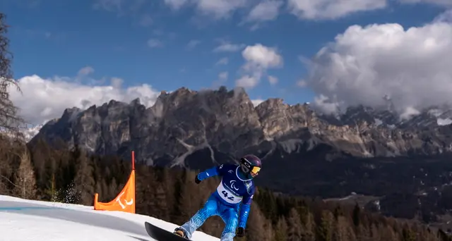 Milano Cortina: Perathoner portabandiera azzurro alla cerimonia di chiusura