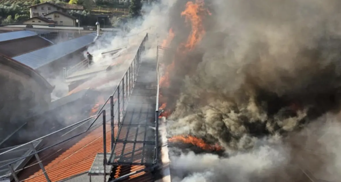 Cartiere Fedrigoni, ripartita oggi la produzione dopo l’incendio di giovedì