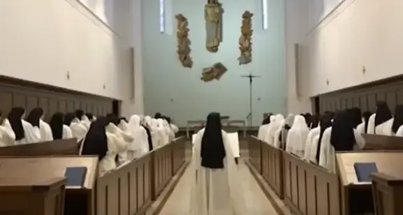 Mollo tutto ed entro in clausura: la scelta di due ragazze di Pergine, oggi la comunità le saluta