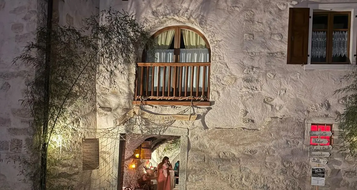 Circa 7.000 visitatori al presepe vivente organizzato dalla Pro loco di Lundo