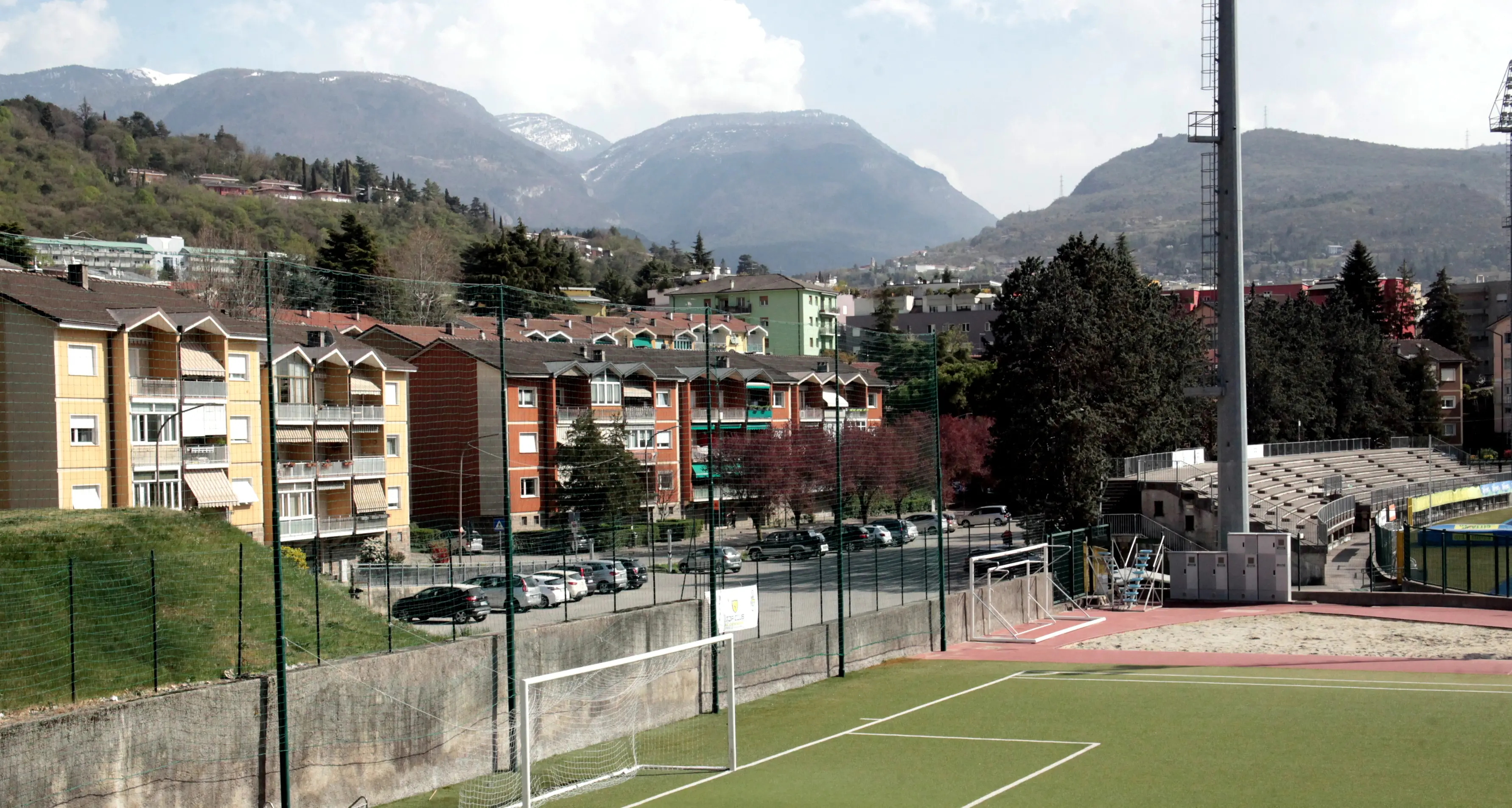 Nuova pista indoor allo stadio Quercia, ma i residenti non ci stanno