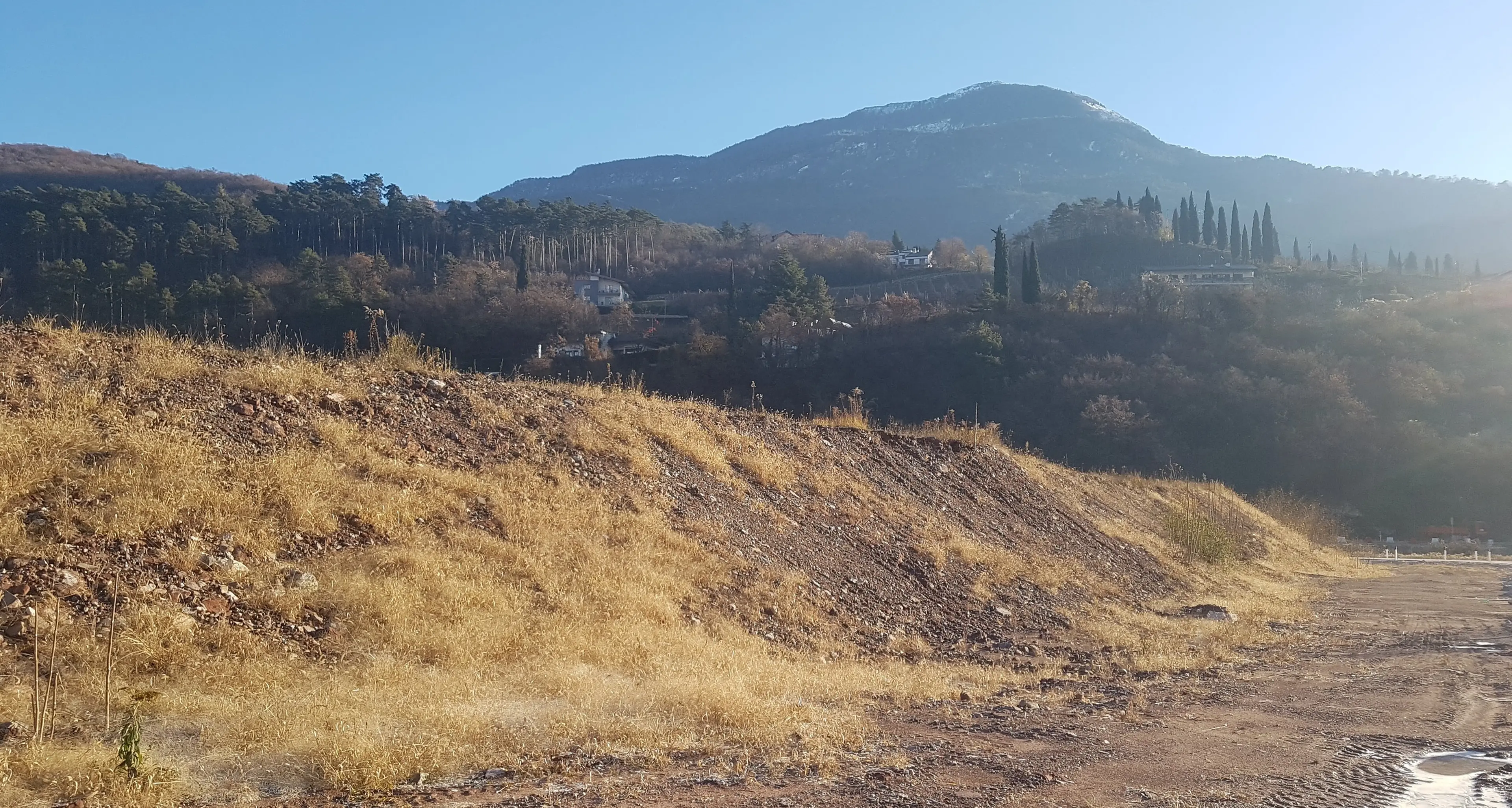Area San Vincenzo, per il concerto di Vasco tanti inerti di riempimento e l’intubazione di due rogge, Manica chiede: \"Sicuri che si può?\"
