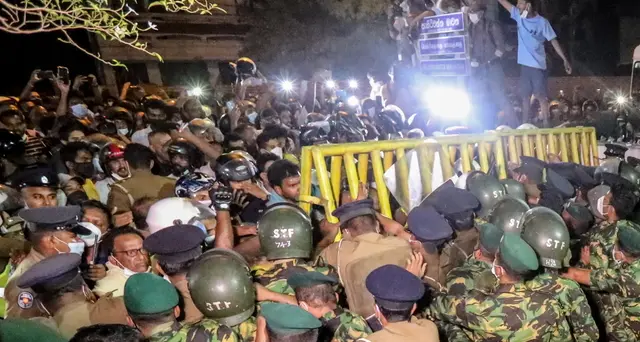 Sri Lanka: Colombo blindata dopo una notte di scontri